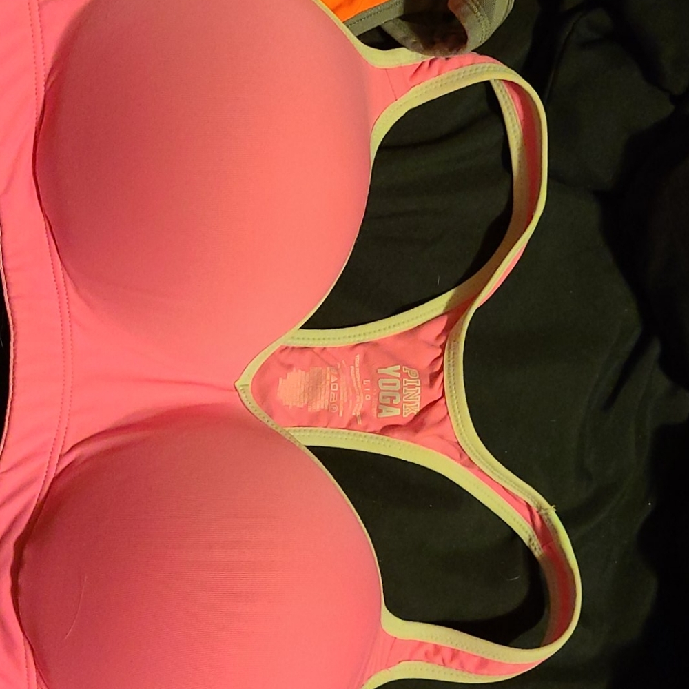 PINK VS yoga bra